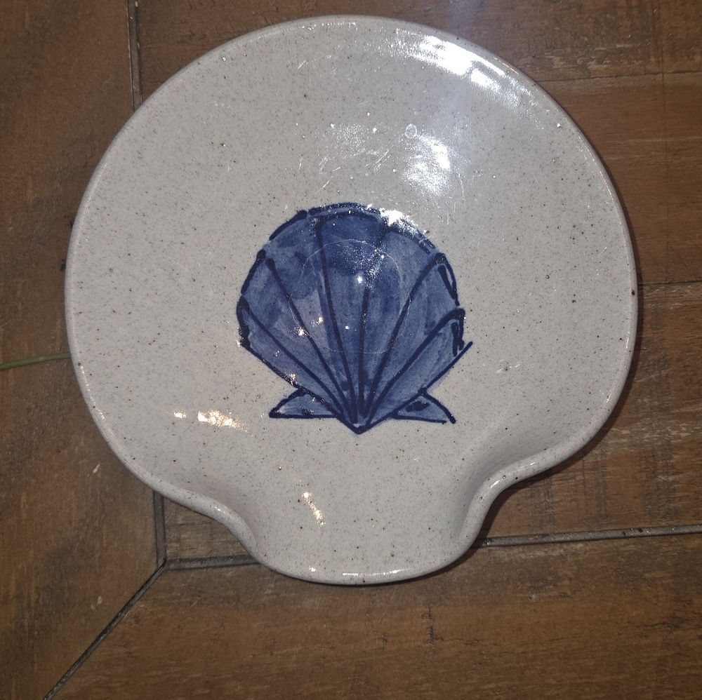 Great Bay Pottery Shell Design Spoon Rest Bowl Dish. Made In USA